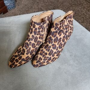 Old Navy Leopord Print Ankle Boots, Size 10